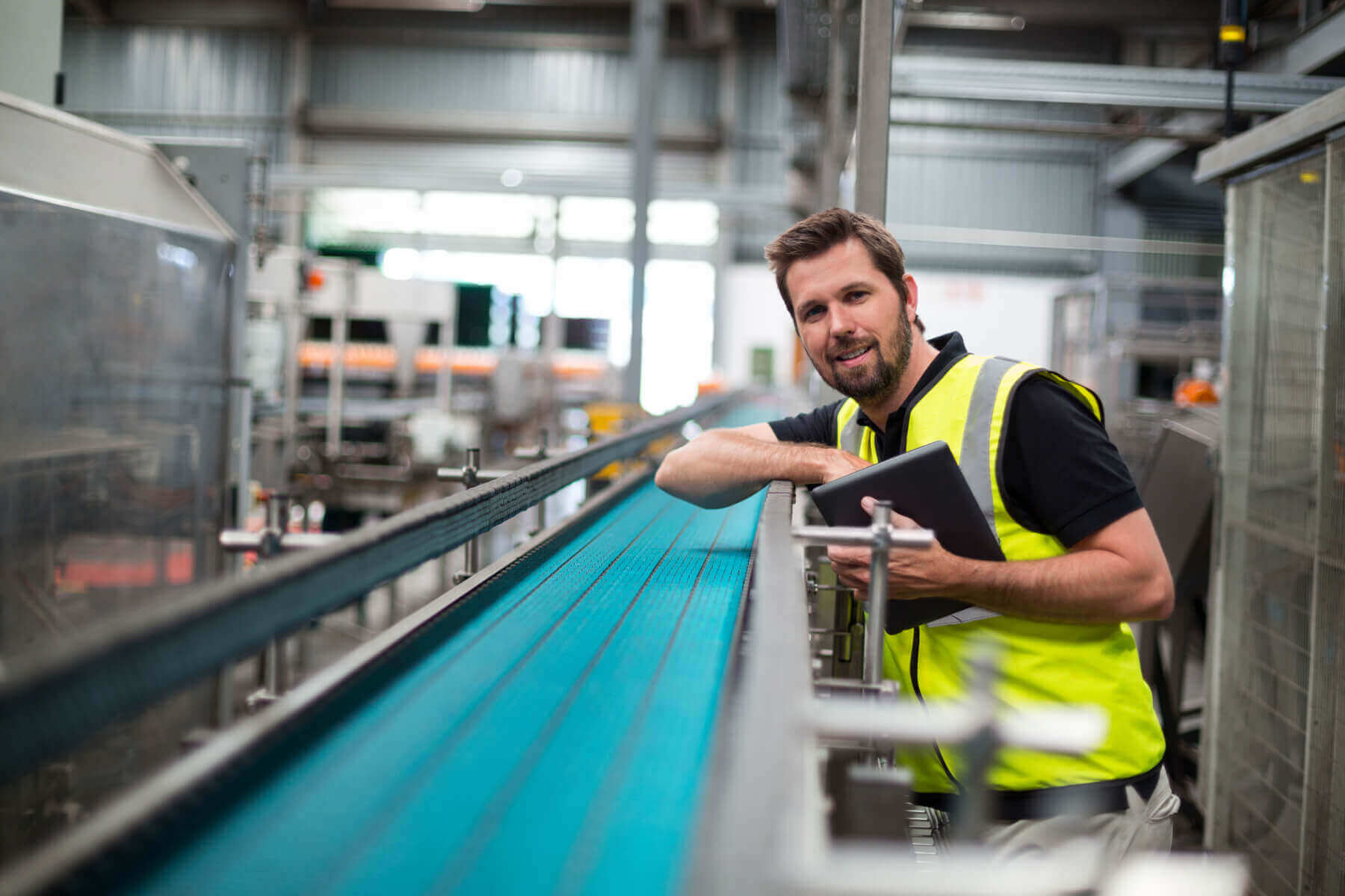 He to work at a factory. Работа стоя завод. Работник завода стал моделью.